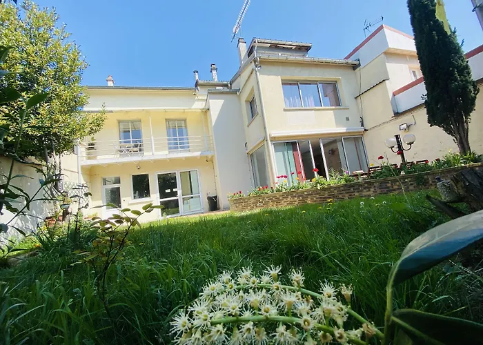 Reims Sherpa Guest House